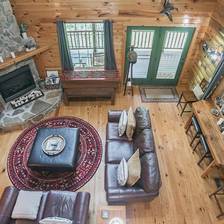 Tree Top Lodge - Gorgeous Lake Cabin With Hot Tub & Magnificent Views Of Forests And Mountains! Cabin Butler Exteriör bild
