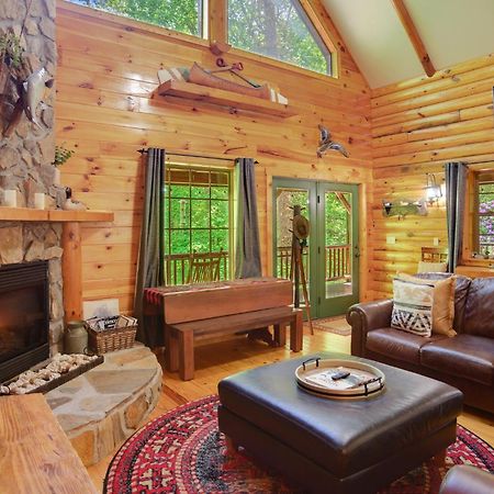 Tree Top Lodge - Gorgeous Lake Cabin With Hot Tub & Magnificent Views Of Forests And Mountains! Cabin Butler Exteriör bild