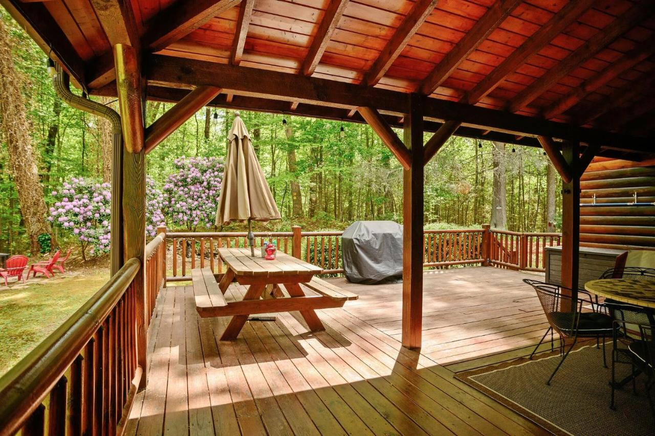 Tree Top Lodge - Gorgeous Lake Cabin With Hot Tub & Magnificent Views Of Forests And Mountains! Cabin Butler Exteriör bild